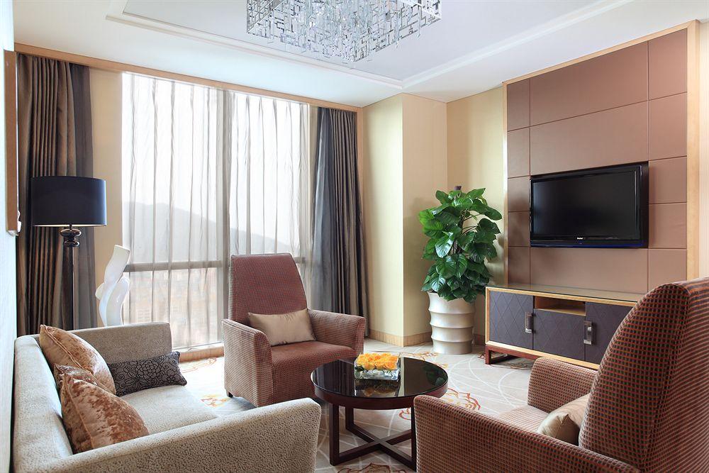Sheraton Wuxi Binhu Hotel Exterior photo