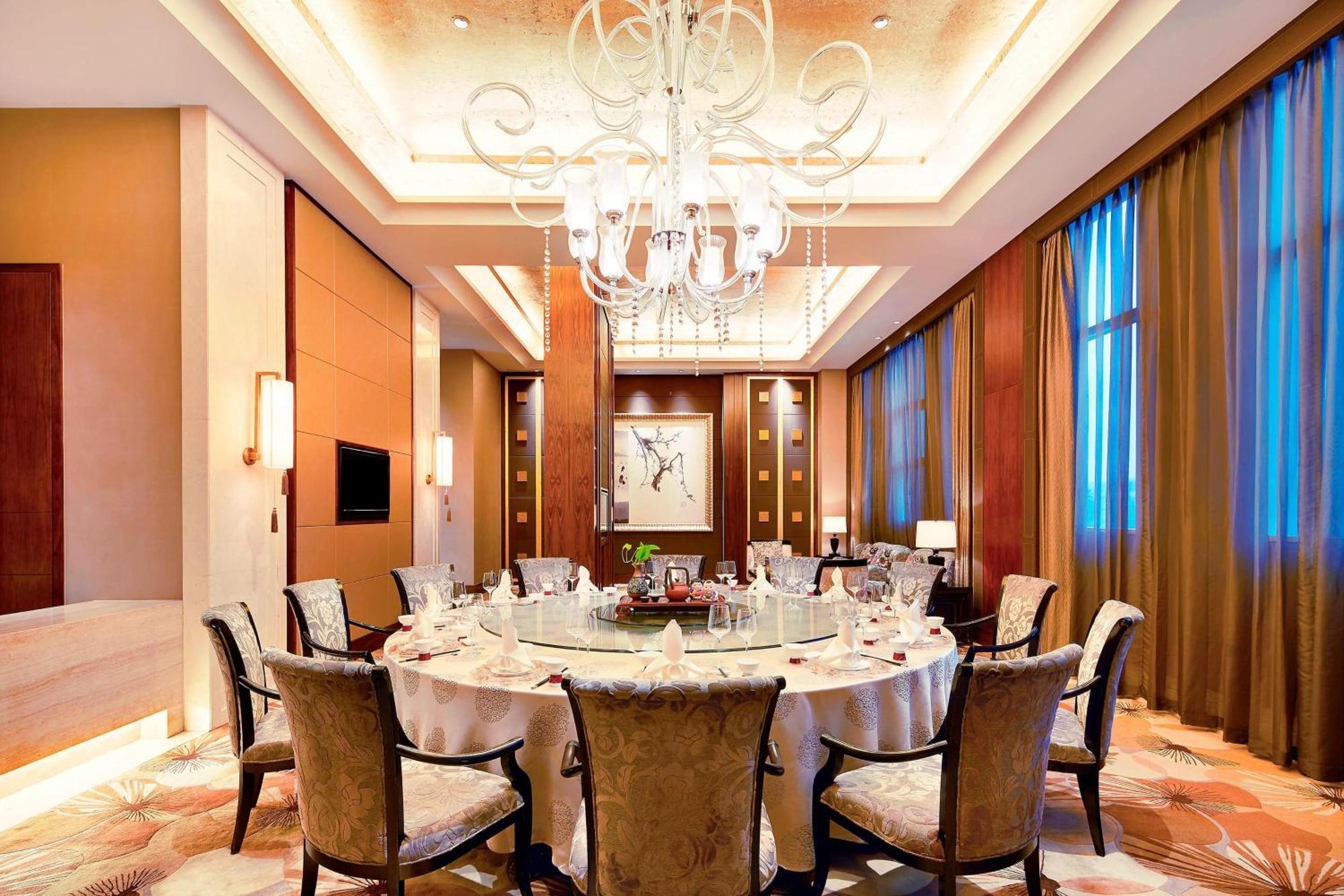 Sheraton Wuxi Binhu Hotel Exterior photo