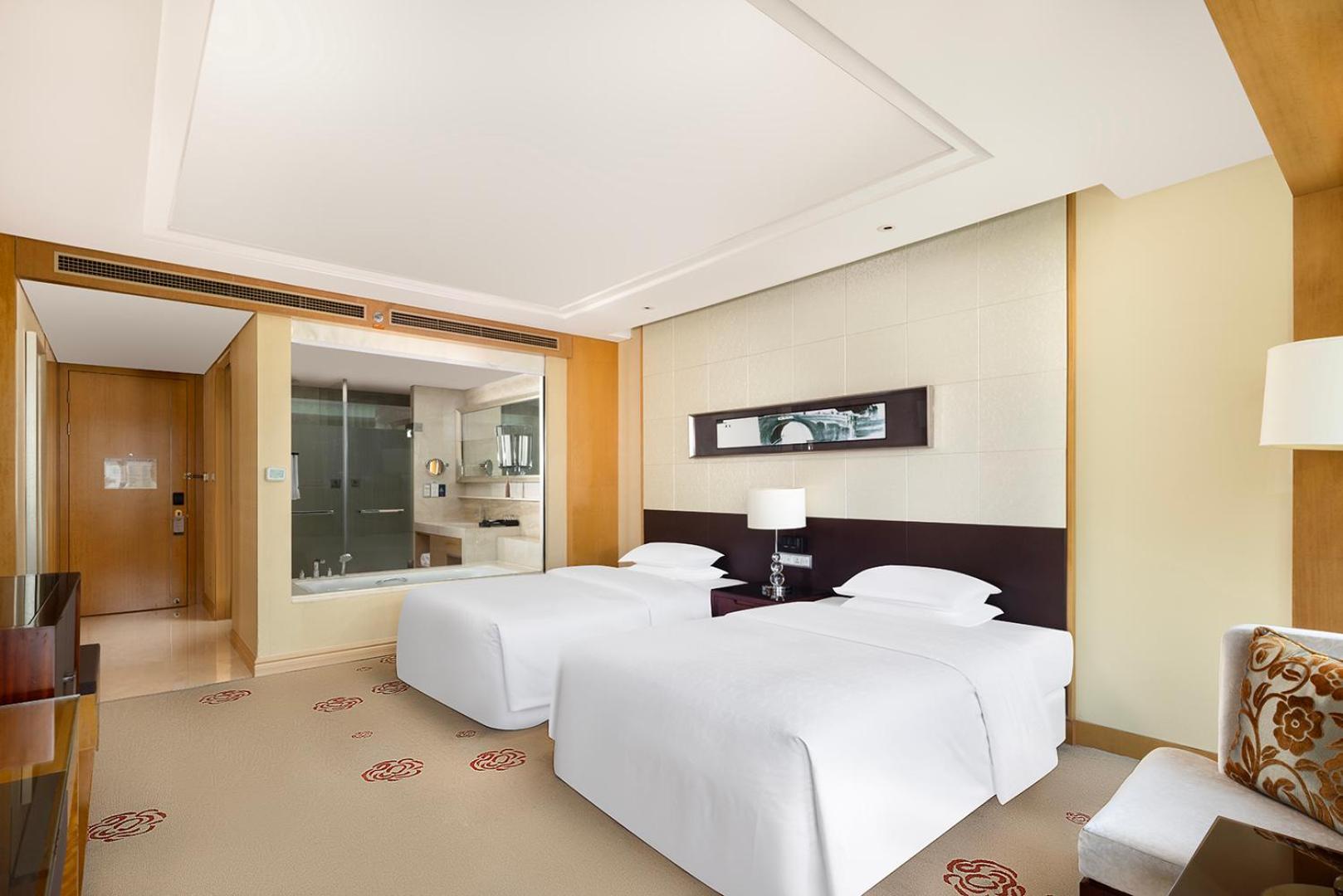 Sheraton Wuxi Binhu Hotel Exterior photo