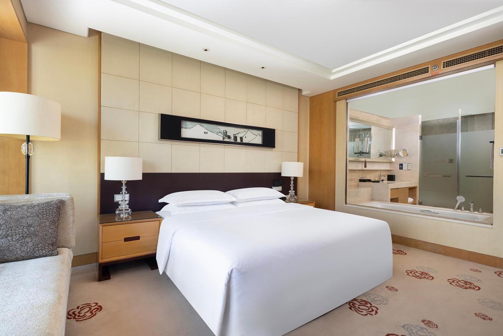 Sheraton Wuxi Binhu Hotel Exterior photo